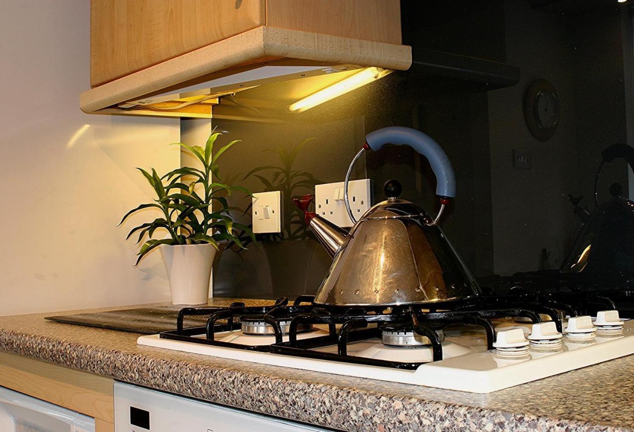 Linden Apartment Стерлинг Экстерьер фото