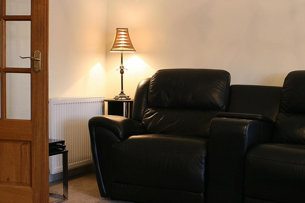 Linden Apartment Стерлинг Экстерьер фото